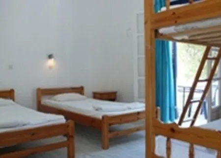 Purple Pig Stars Camping & Bungalows Hostel *